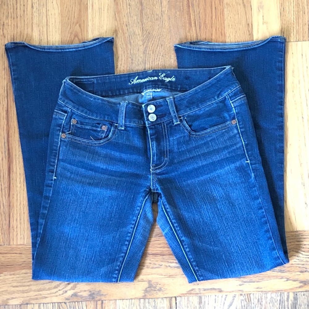 🌻American Eagle “Artist” Jeans Size 6 short EUC!